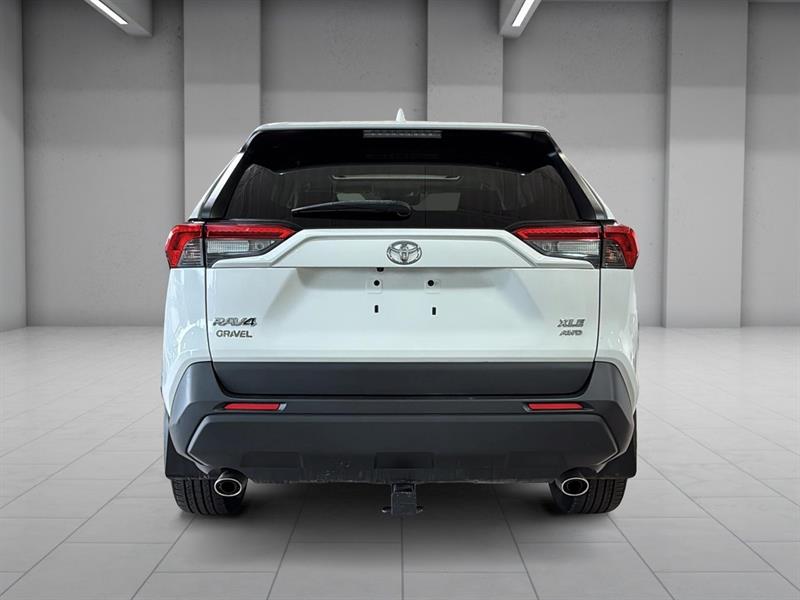 toyota RAV4 2021 - 12