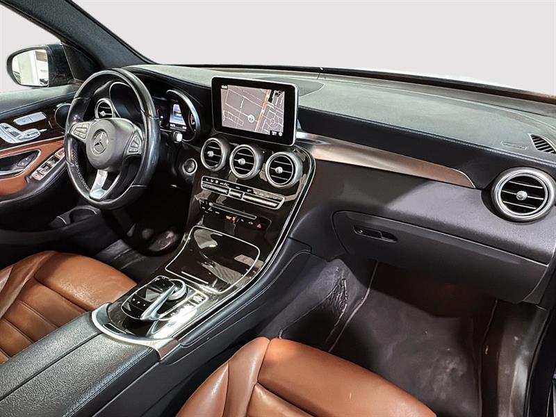 mercedes-benz GLC 2017 - 16