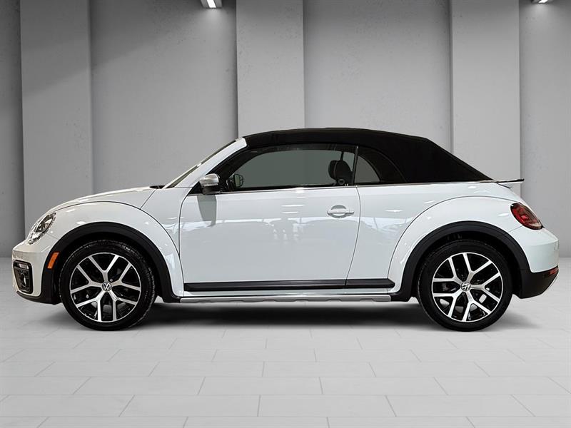 volkswagen Beetle Convertible 2017 - 12