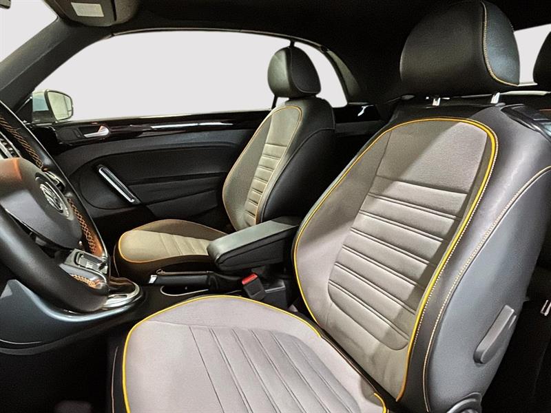 volkswagen Beetle Convertible 2017 - 21
