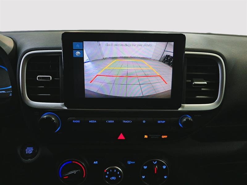 hyundai Venue 2023 - 26