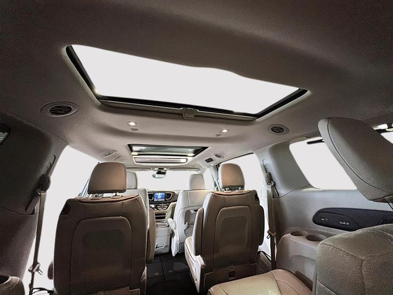 chrysler Pacifica 2019 - 25