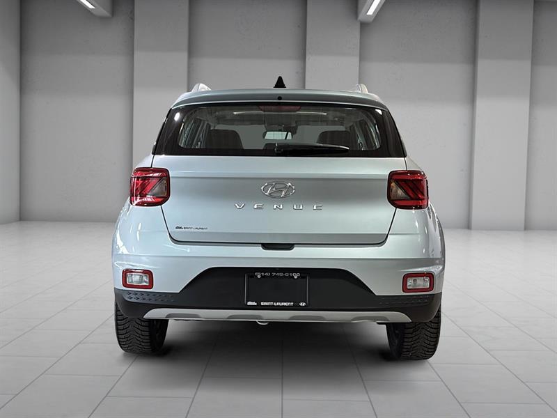 hyundai Venue 2022 - 11