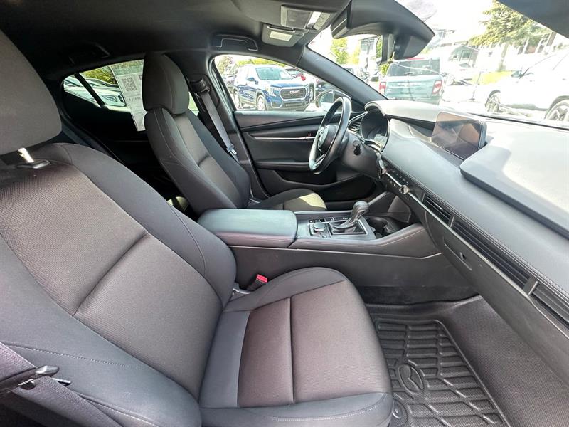 mazda Mazda3 Sport 2023 - 12