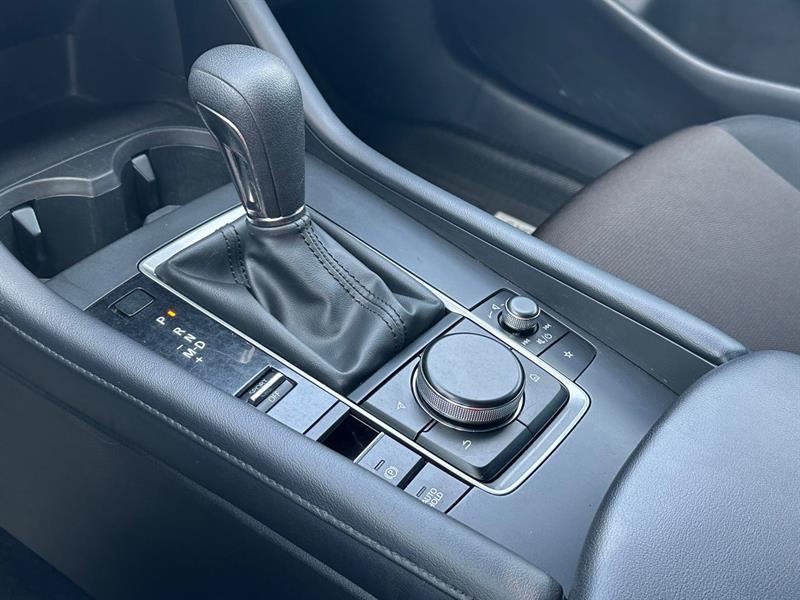 mazda Mazda3 Sport 2023 - 16