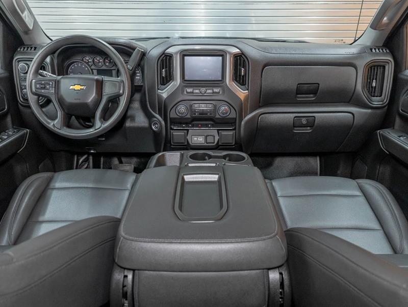 chevrolet Silverado 1500 2022 - 11