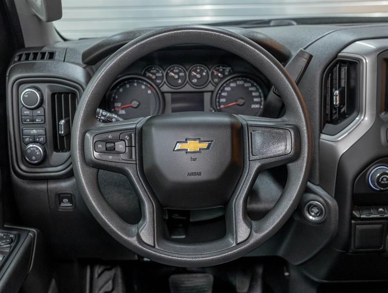 chevrolet Silverado 1500 2022 - 12