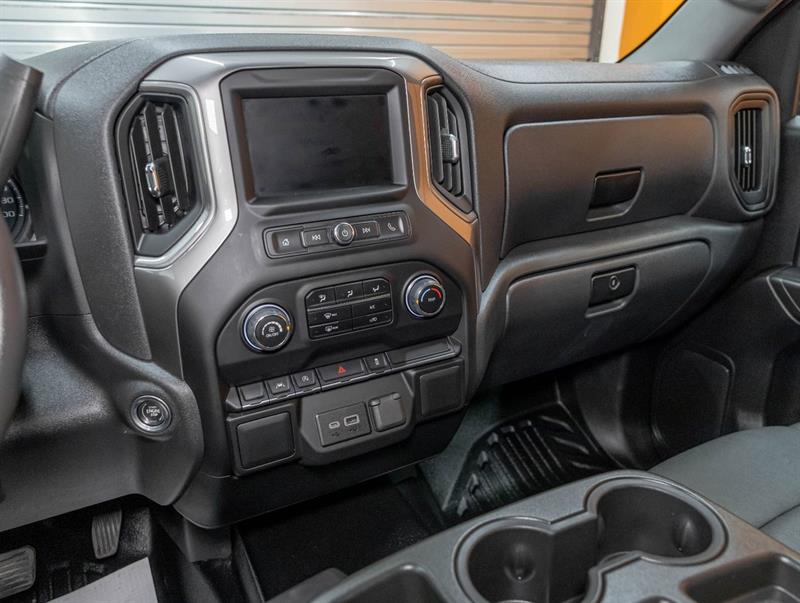 chevrolet Silverado 1500 2022 - 17