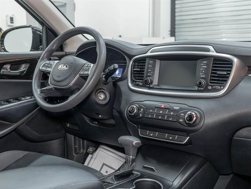 kia Sorento 2020 - 24