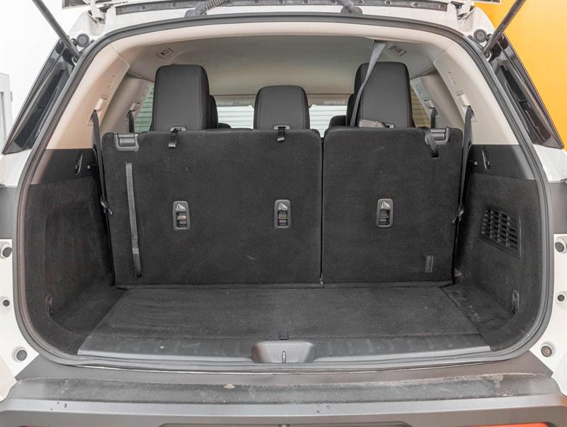 nissan Pathfinder 2024 - 32