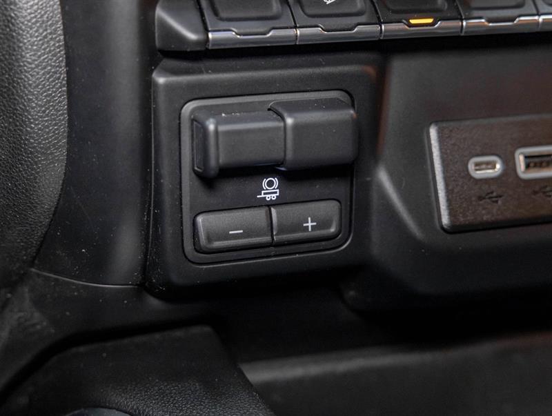 chevrolet Silverado 1500 2019 - 24
