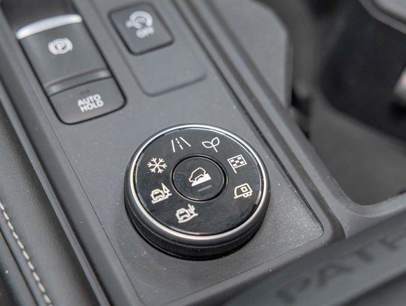 nissan Pathfinder 2024 - 25