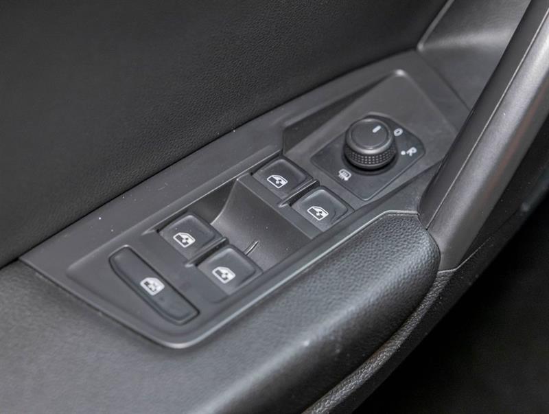 volkswagen Tiguan 2021 - 26