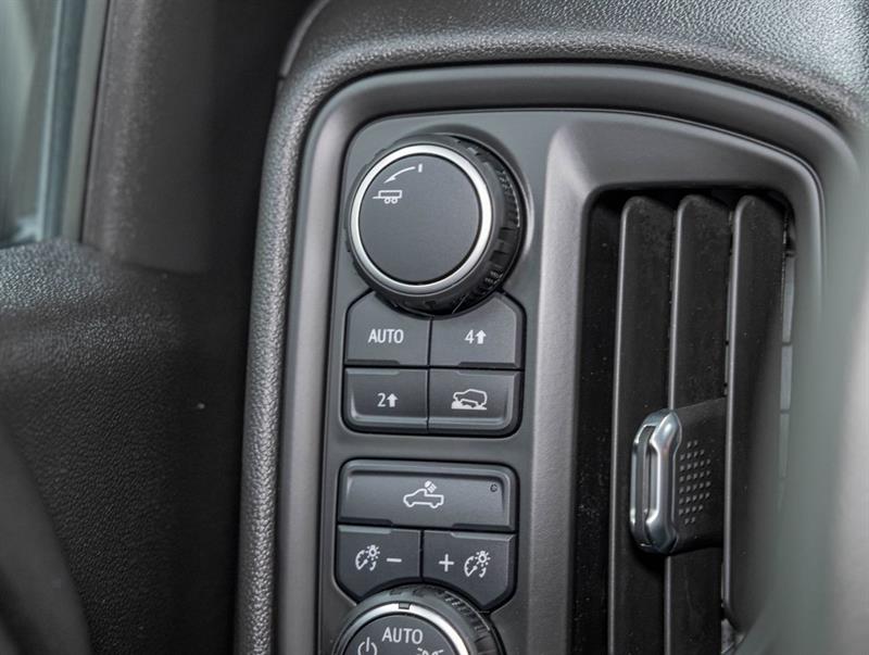 chevrolet Silverado 1500 2022 - 22