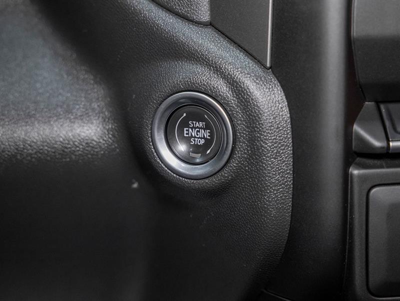 chevrolet Silverado 1500 2022 - 24
