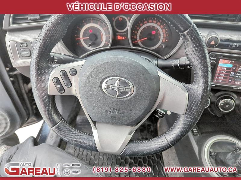 scion tC 2015 - 12