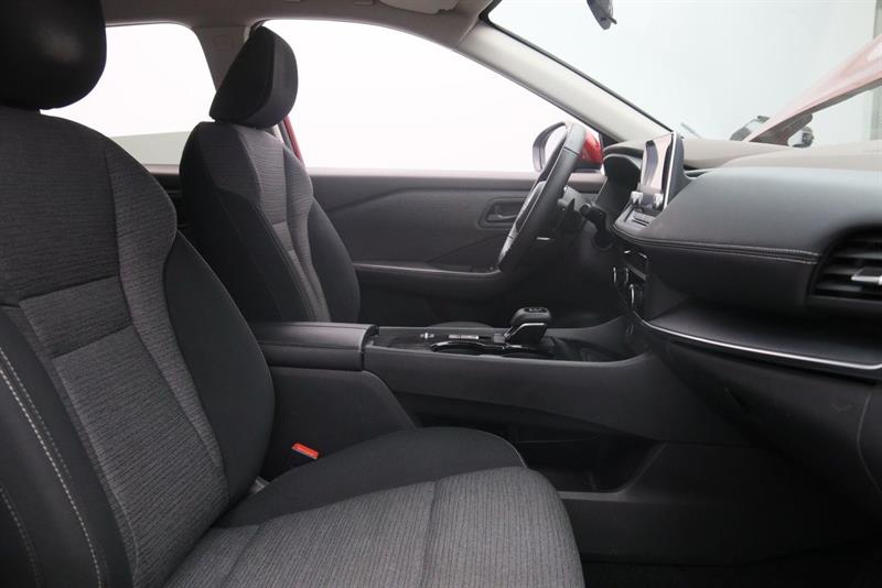 nissan Rogue 2021 - 16