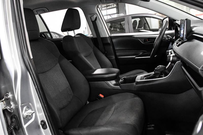 toyota RAV4 2022 - 16