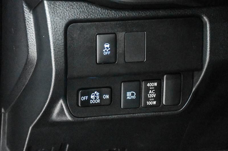 toyota Tacoma 2020 - 24