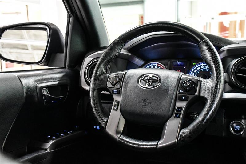 toyota Tacoma 2020 - 26