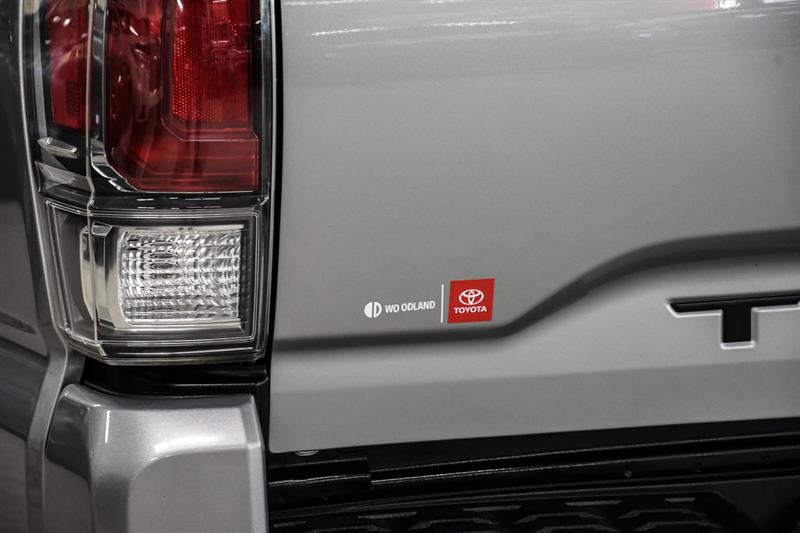 toyota Tacoma 2020 - 37