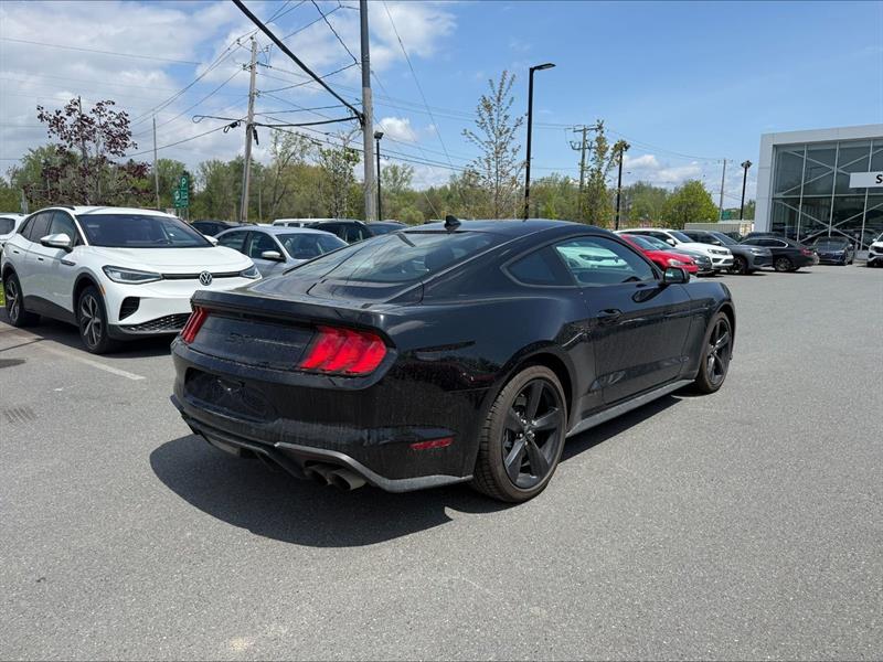 ford Mustang 2022 - 7