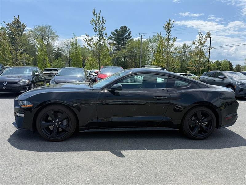 ford Mustang 2022 - 11