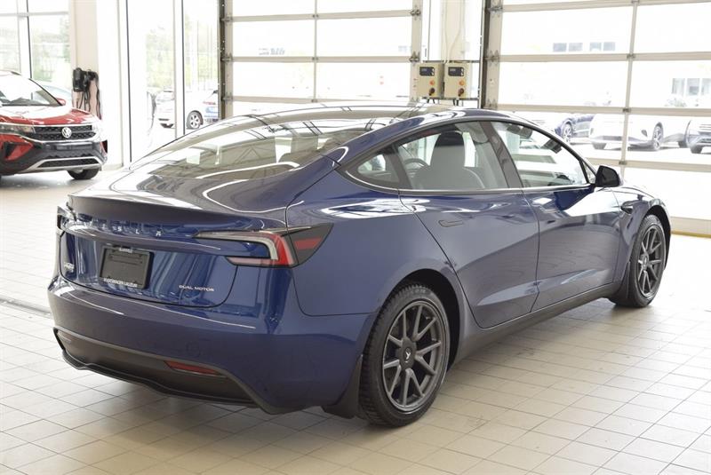 tesla Model 3 2025 - 14