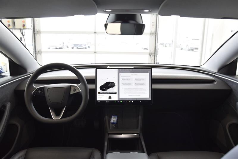 tesla Model 3 2025 - 22