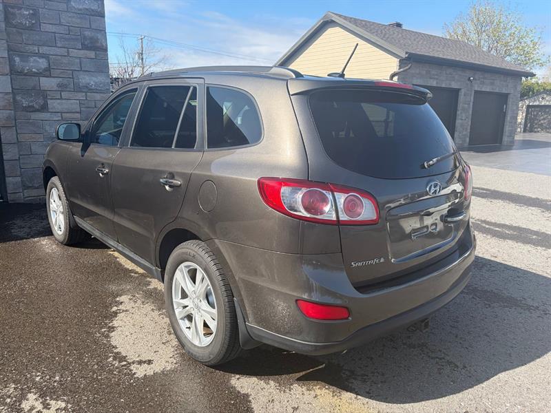 hyundai Santa Fe 2012 - 3