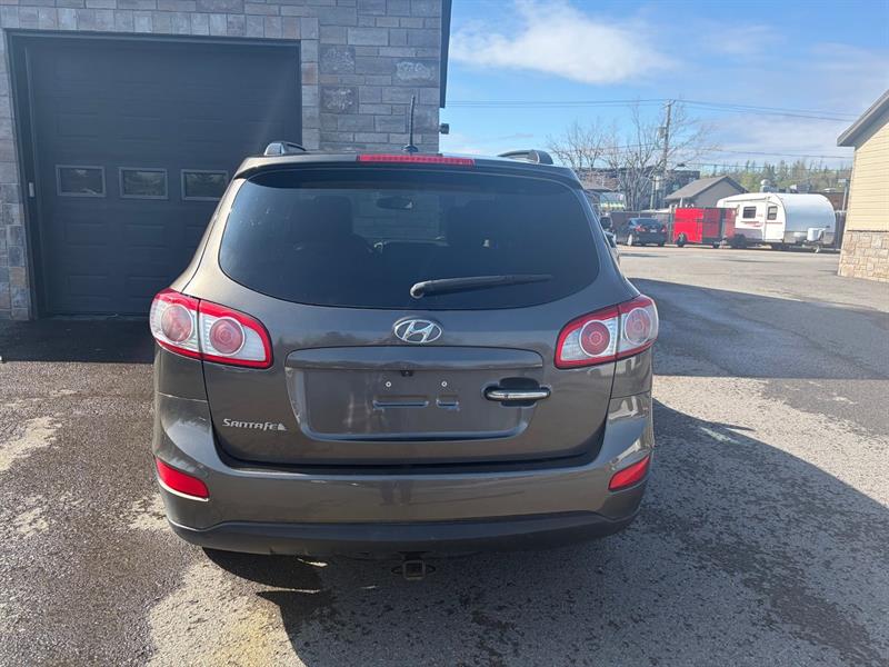 hyundai Santa Fe 2012 - 4