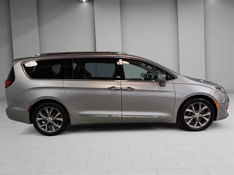 chrysler Pacifica 2019 - 15