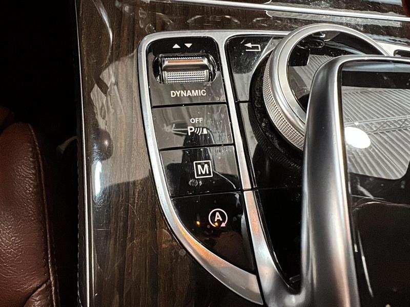 mercedes-benz GLC 2017 - 36