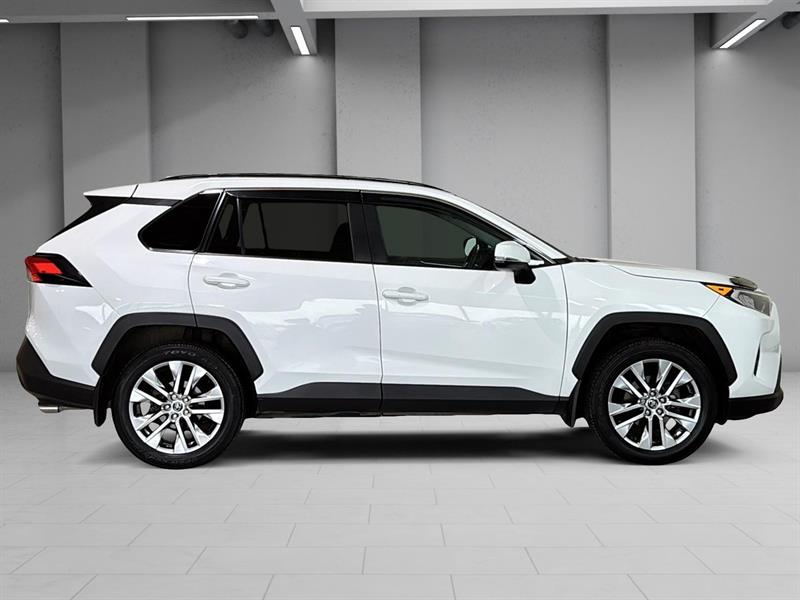 toyota RAV4 2021 - 17