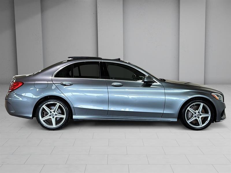 mercedes-benz C-Class 2018 - 17