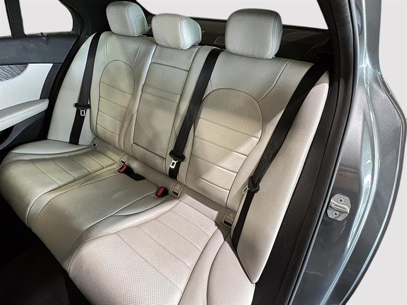 mercedes-benz C-Class 2018 - 24