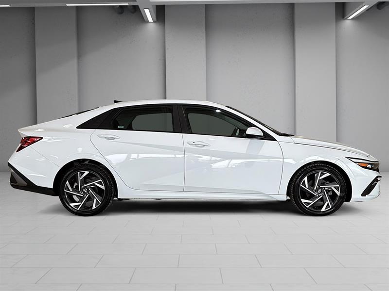 hyundai Elantra 2025 - 16