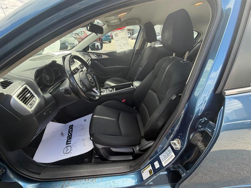 mazda Mazda3 2017 - 16