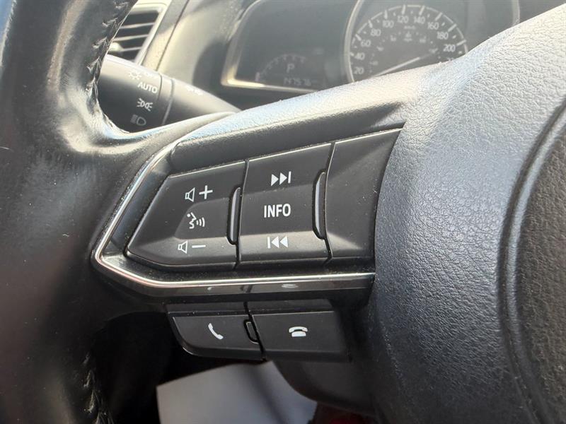 mazda Mazda3 2017 - 22
