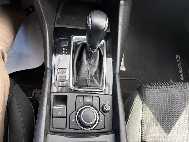 mazda Mazda3 2017 - 29