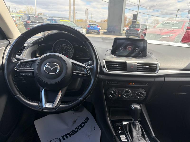 mazda Mazda3 2017 - 31