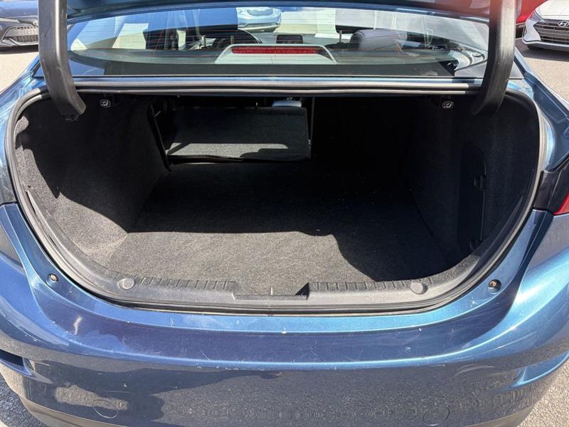 mazda Mazda3 2017 - 37