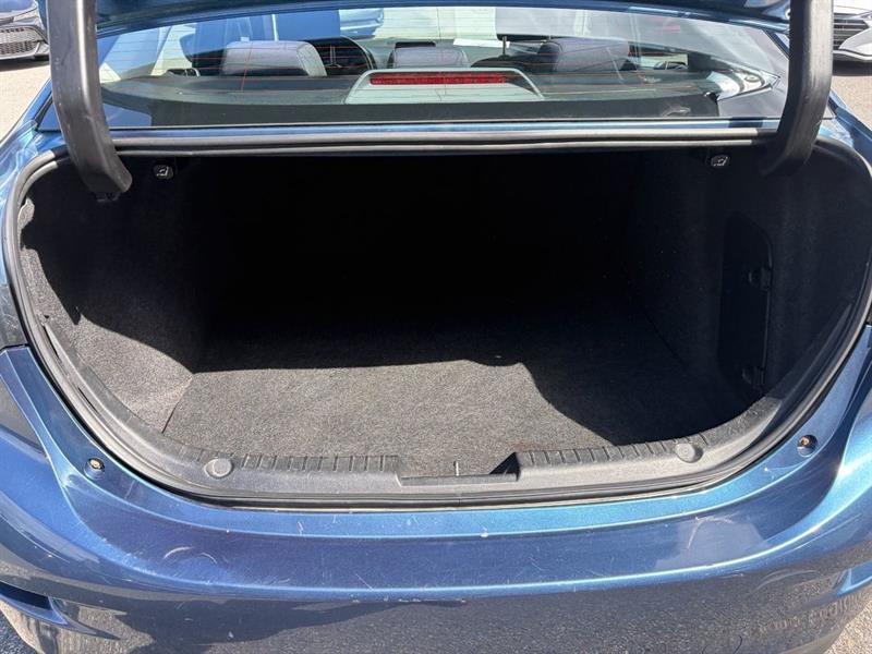 mazda Mazda3 2017 - 38