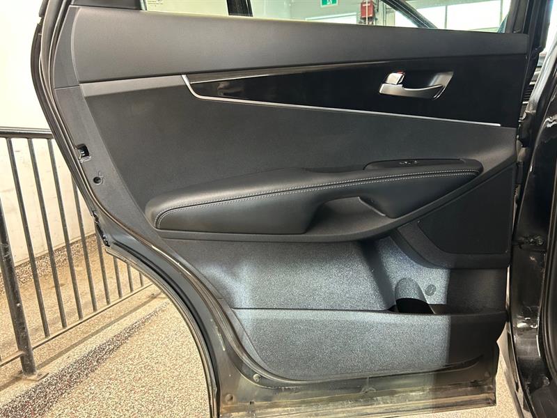 kia Sorento 2017 - 24