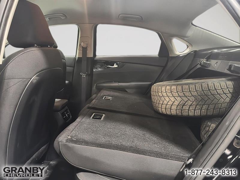 kia Forte 2023 - 12