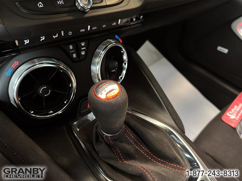 chevrolet Camaro 2021 - 14