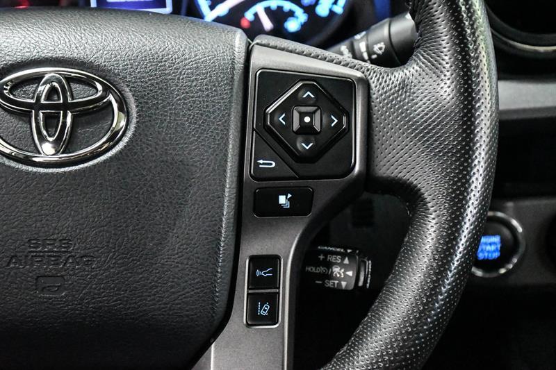 toyota Tacoma 2020 - 28