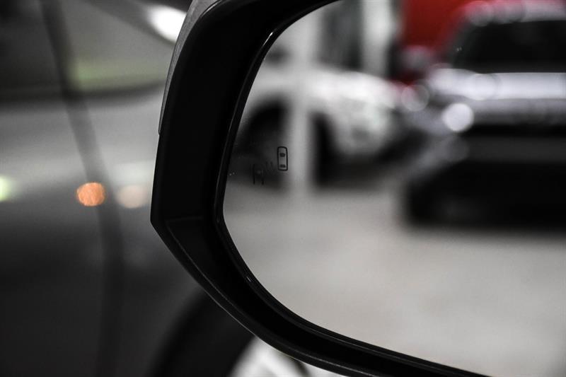 toyota Tacoma 2020 - 36