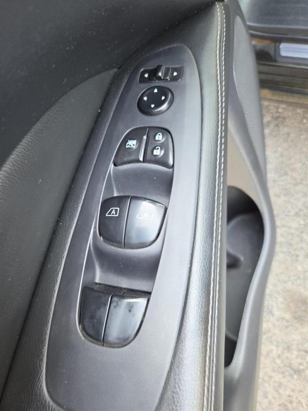 nissan Pathfinder 2015 - 19