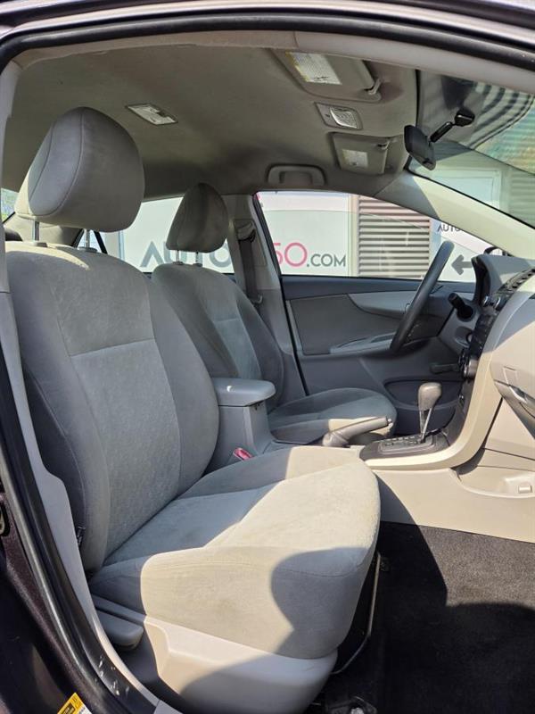 2010 Toyota Corolla - Image 10